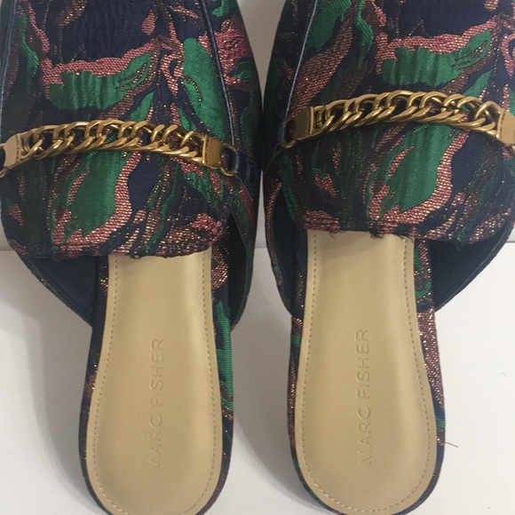 Marc Fisher Slides - Picture 6 of 6